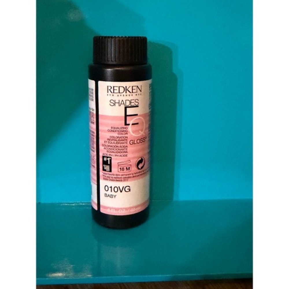 Redken Shades EQ Gloss 10VG Baby Demi-Permanent‎ Hair Color shine